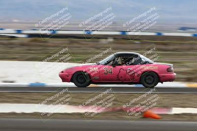 media/Nov-16-2025-CalClub SCCA (Sun) [[2975c16dfc]]/Group 4/Turn 1/